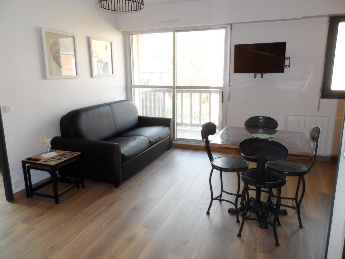 Appartement Confortable 2P Proche Plage Avec Parking Et Internet A Cabourg - Fr-1-487-302 Bagian luar foto